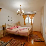 Danijela With Heated Pool,jacuzzi And Sauna