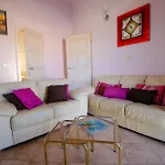 Villa Danijela With Heated Pool,jacuzzi And Sauna *