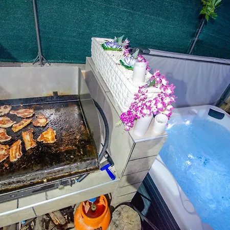 Danijela With Heated Pool,jacuzzi And Sauna