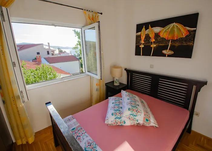 فيلة Danijela With Heated Pool,jacuzzi And Sauna