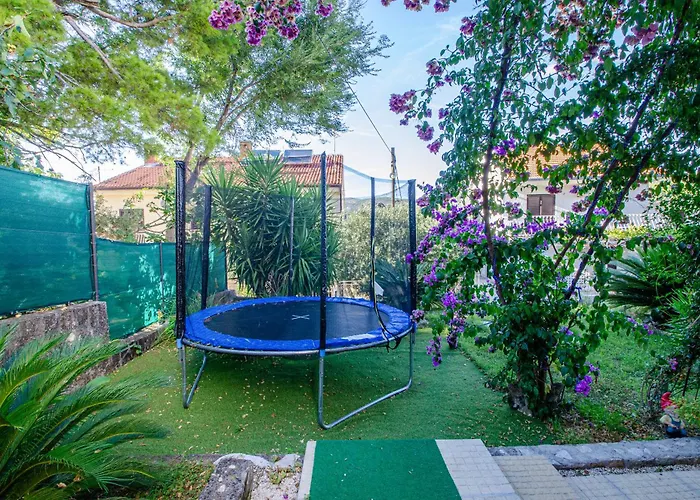 فيلة Danijela With Heated Pool,jacuzzi And Sauna سيغيت فغانييتْسا